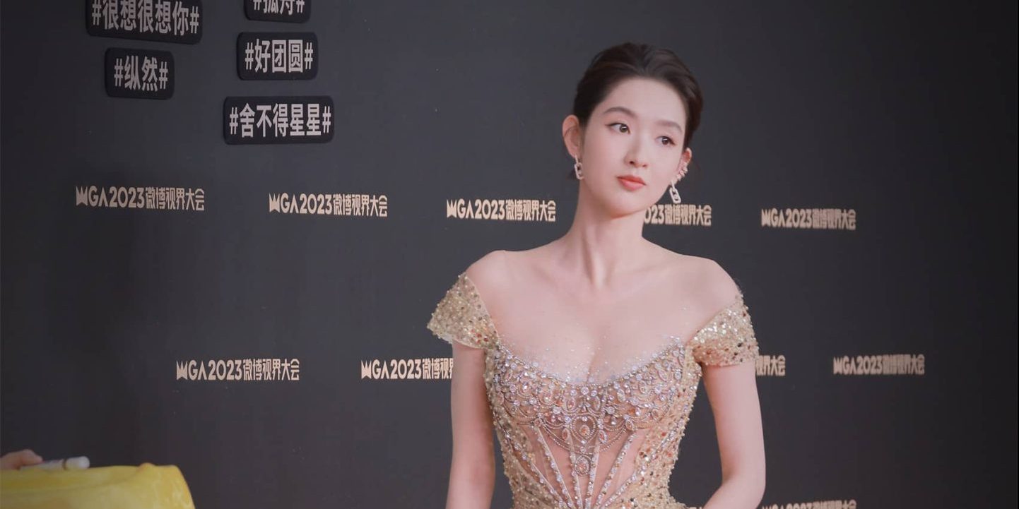 王玉雯纱裙红毯经典造型