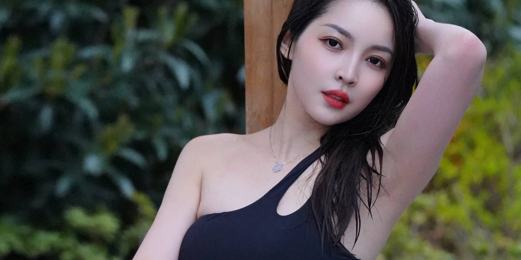 王钟瑶，酷美迷人