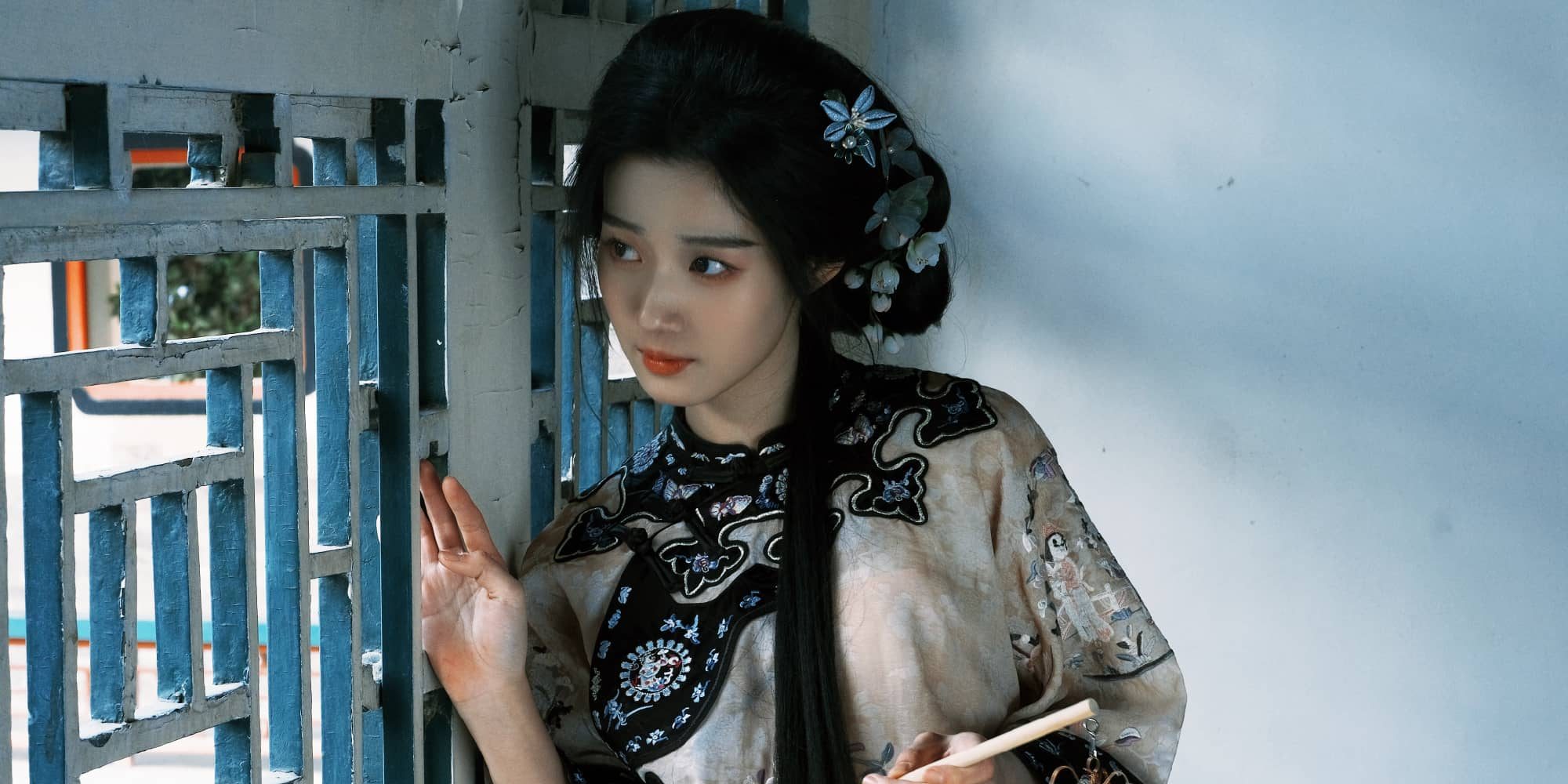 卢昱晓，伤感古风美人