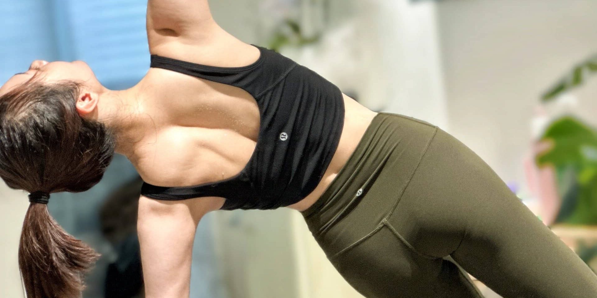 李纯的一组好身材健身美照