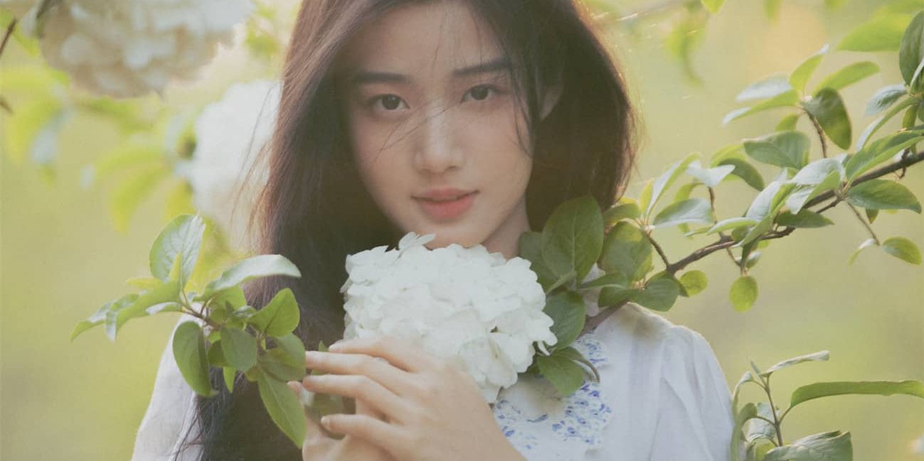 卢昱晓，秋日里的少女气息