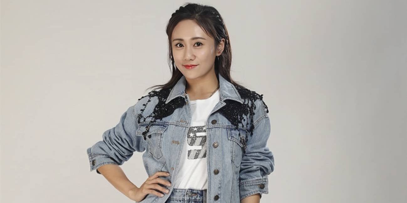 刘芸美腿时尚穿搭合集