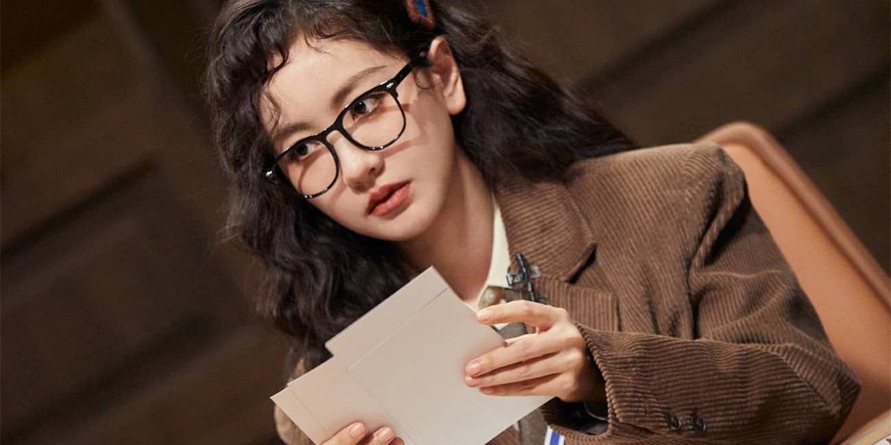 杨蓉羊毛卷，化身甜美学姐
