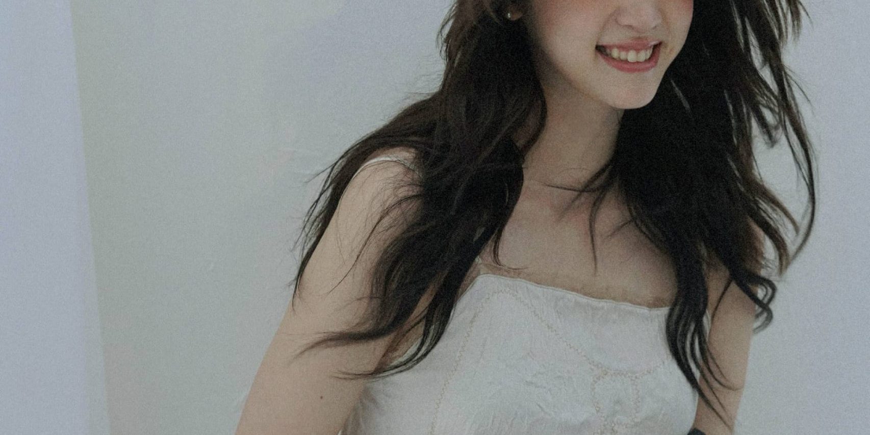 欧阳娜娜油画少女