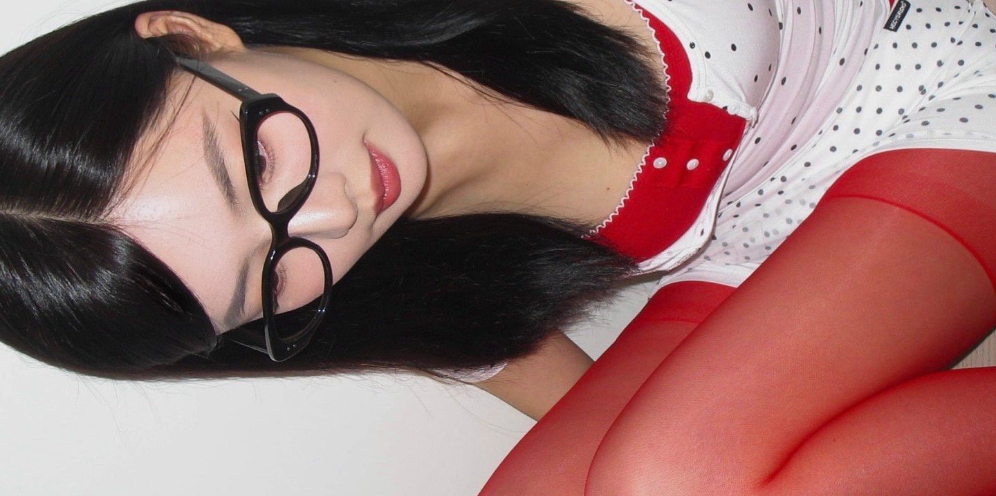 赵尧珂，红丝袜