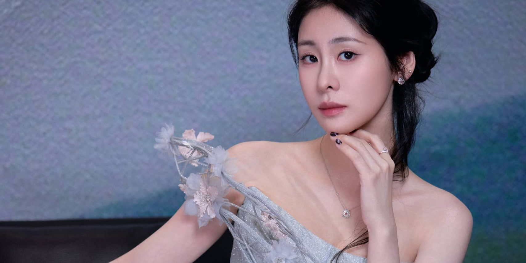 张碧晨：曼妙迷人，灵动韵致