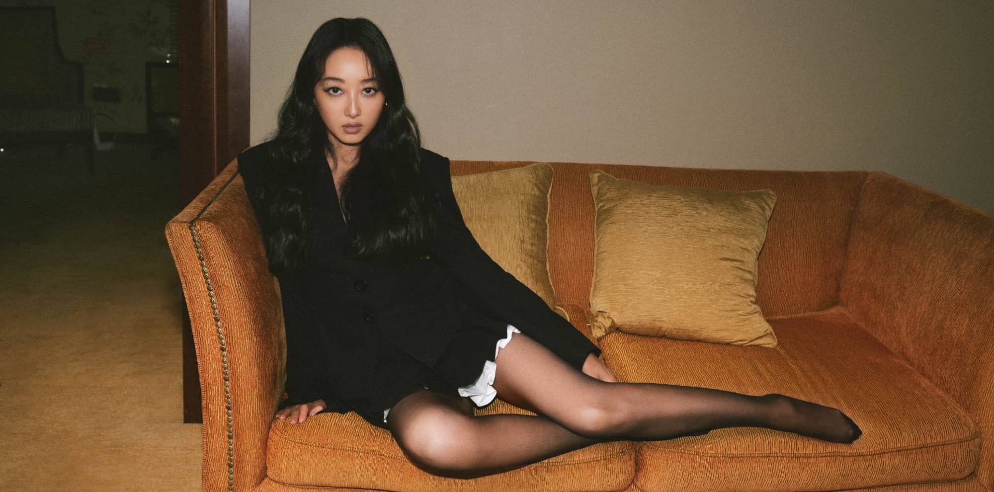 蒋梦婕丝袜妆造美图集