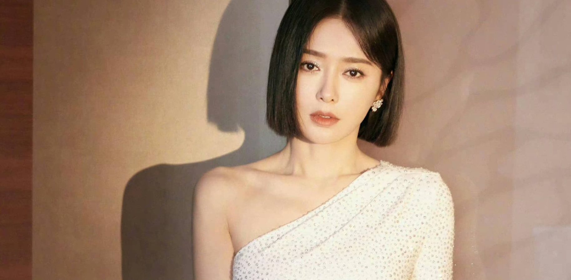秦岚，大美迷人好身材