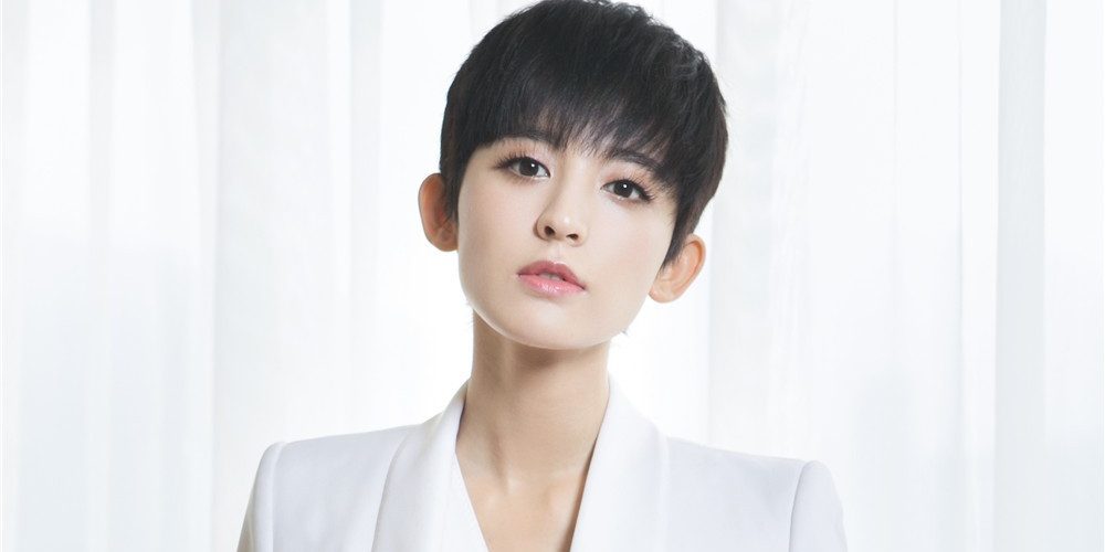 古力娜扎，这超短发如何？