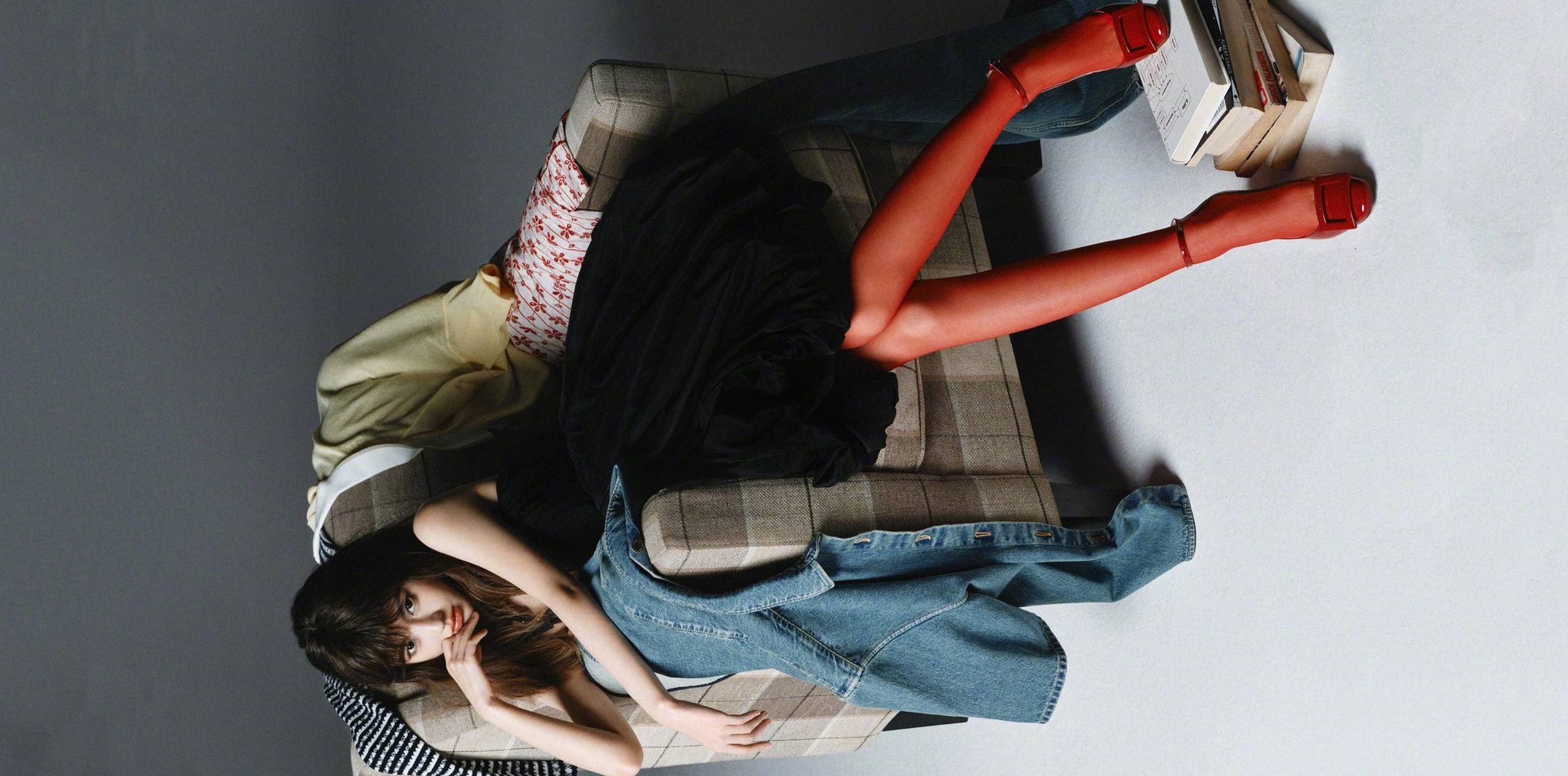 鞠婧祎丝袜妆造精选